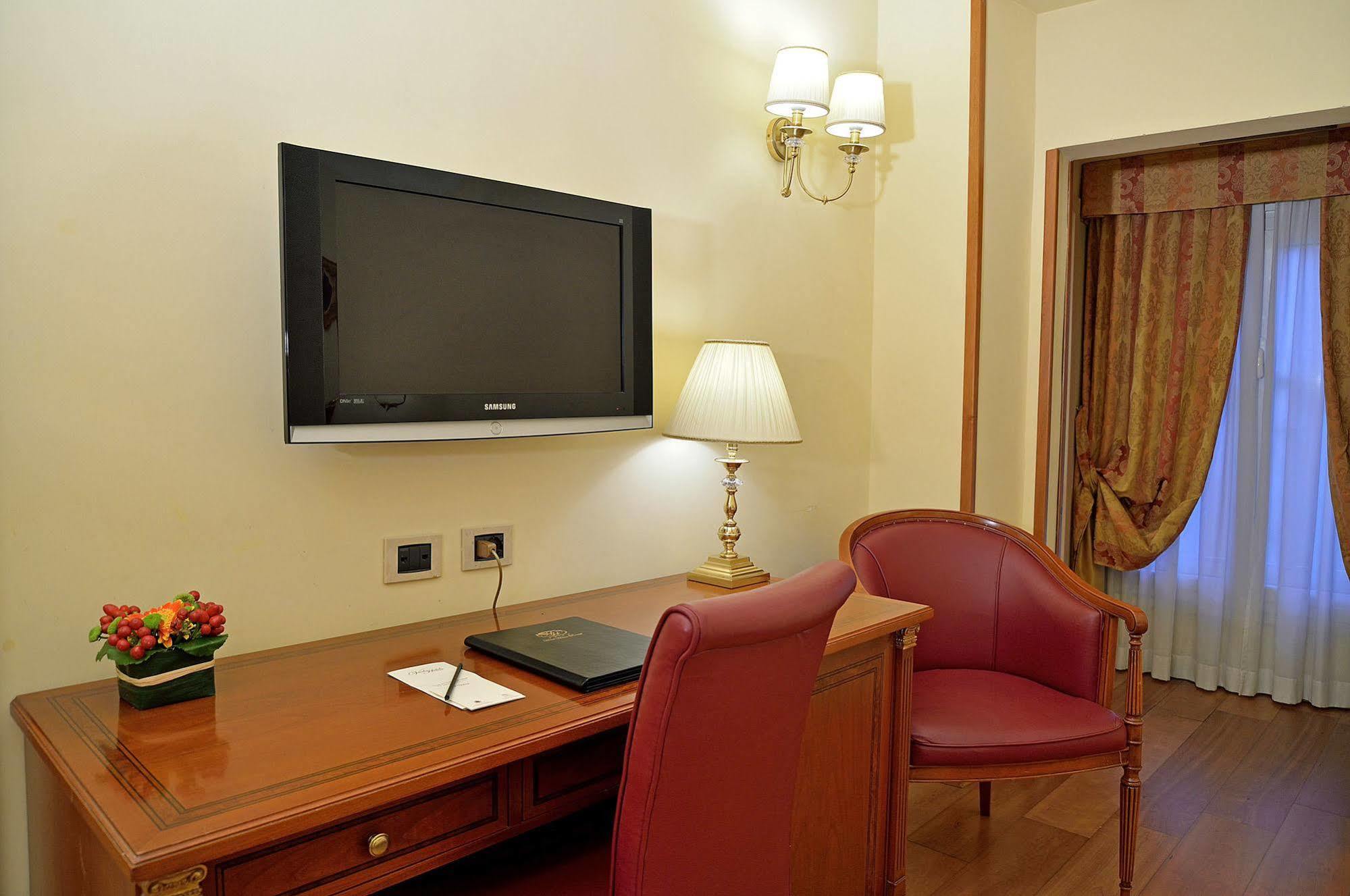 Hotel Homs Roma Ngoại thất bức ảnh